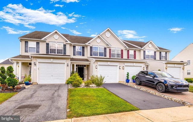 23 W Worthington Blvd, Smyrna