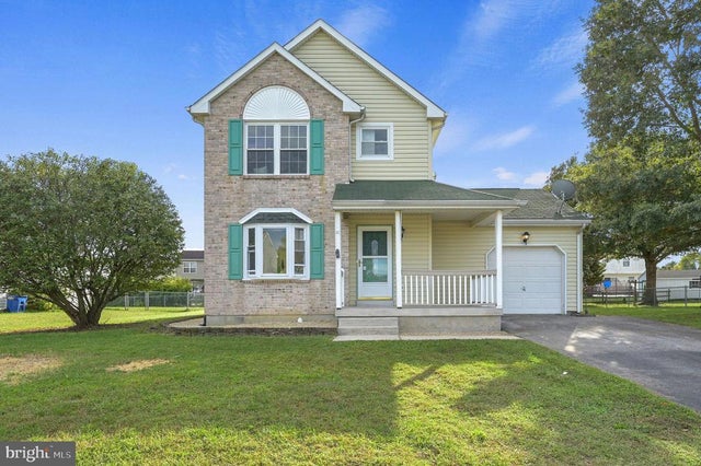 63 Raphael Rd, Smyrna