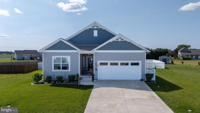 334 Steamboat Ave, Felton