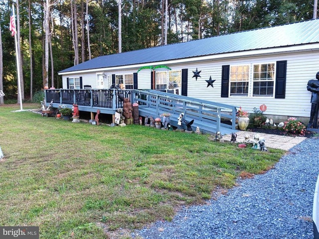 81 Pritchett Rd, Milford