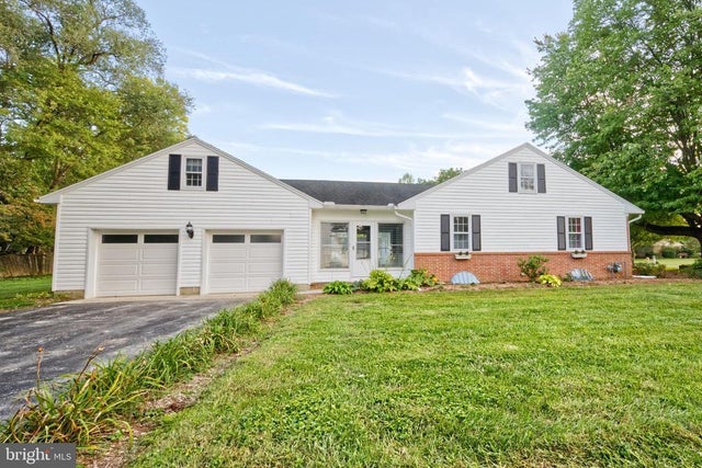 1901 Mitten St, Dover