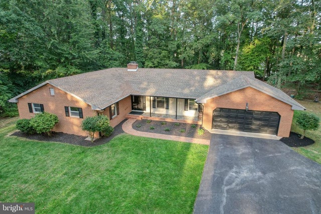 5 Crossley Dr, Dover