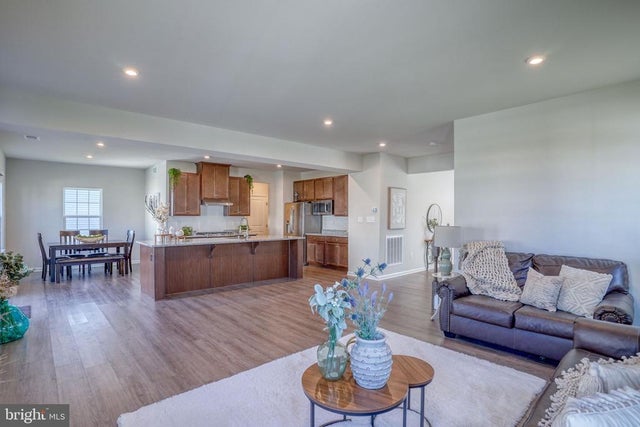 282 Andare Blvd, Clayton