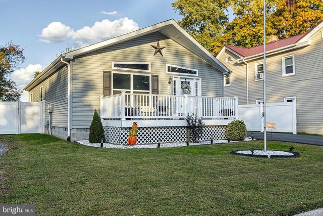 108 W Commerce, Kenton