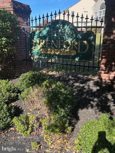 97 Needham Dr, Smyrna