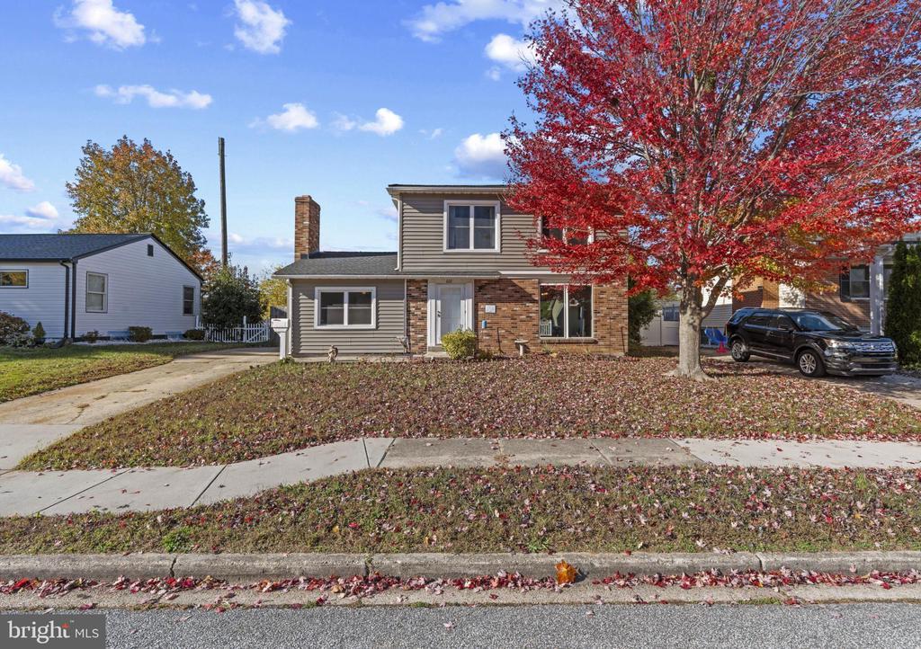 622 N West St, DOVER