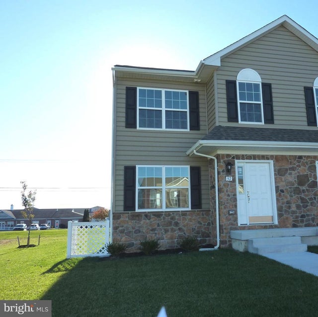 57 Cotswood Ct, Smyrna