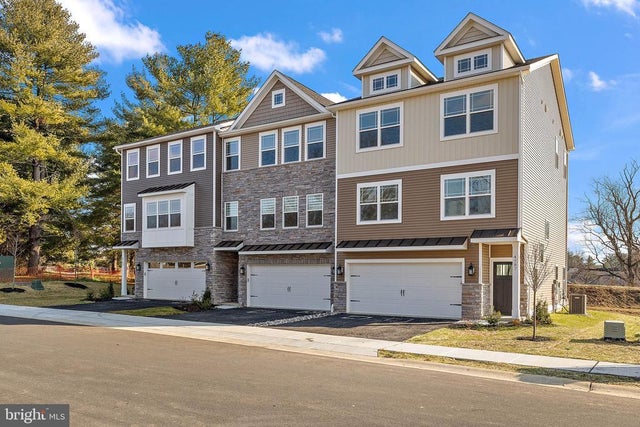4807 Hogan Dr #5, Wilmington