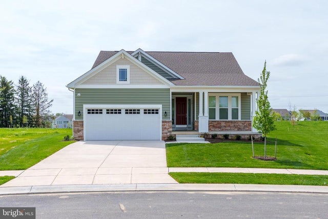 114 Austrian Pine Ct, Middletown