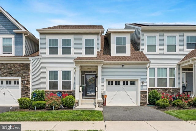 5924 Ravel Ln, Middletown