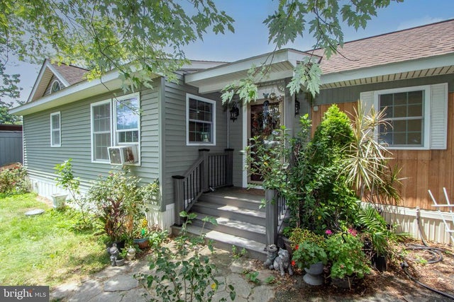 620 Village Dr #a620, Middletown