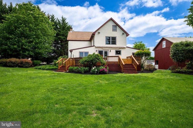 423 Polly Drummond Hill Rd, Newark