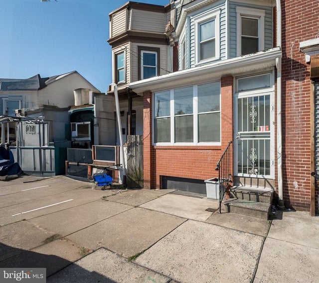 1738 W Fourth St, Wilmington