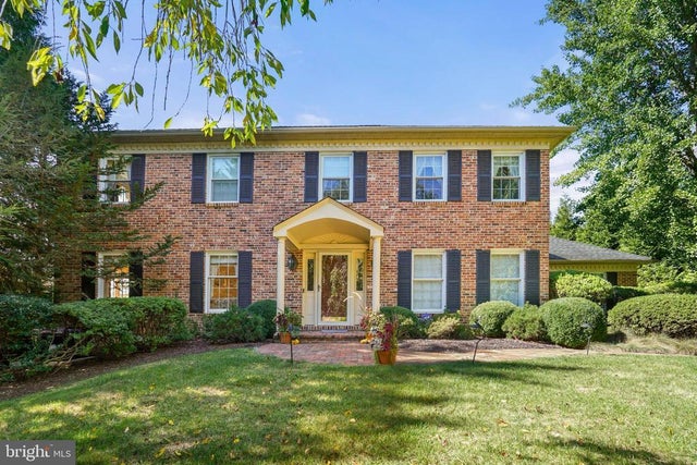 27 Raphael Rd, Hockessin