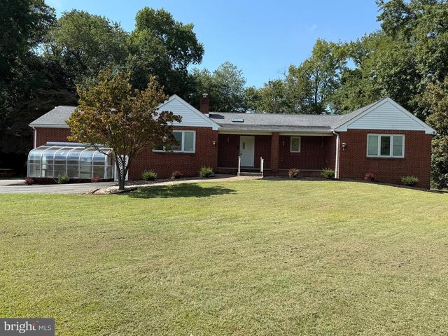 8 Emma Ct, Wilmington