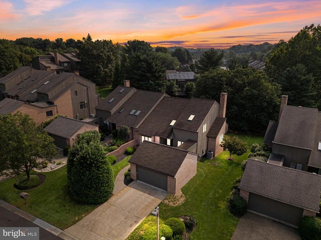 107 Downs Dr, Wilmington