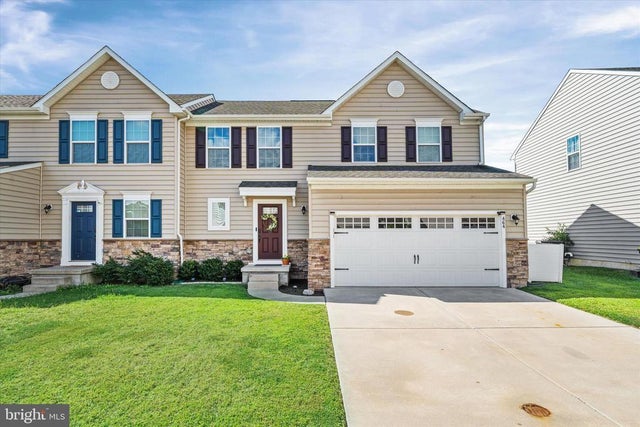 464 Smee Rd, Middletown