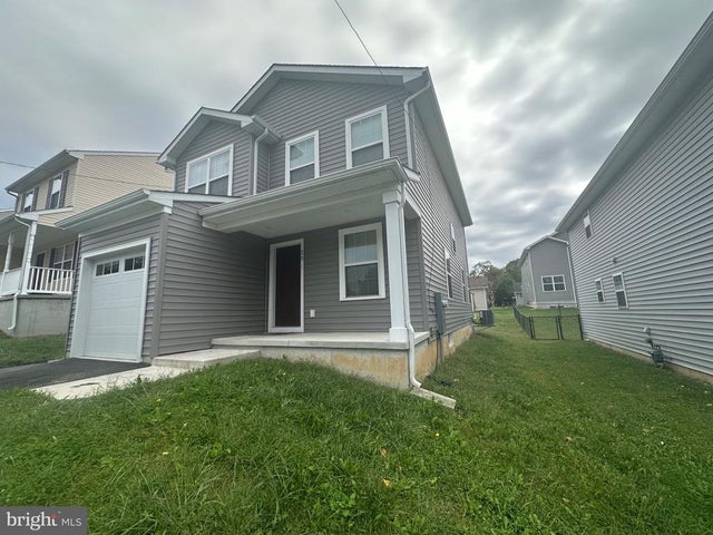 25 Mifflin Ave, New Castle