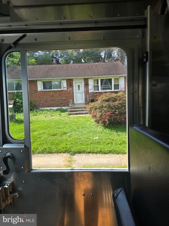 14 Cherry Rd, New Castle