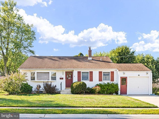 10 Davies Rd, Newark