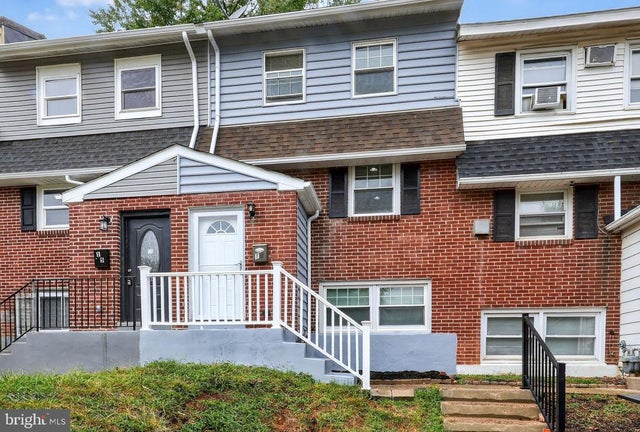 13 Oakmont Dr, New Castle