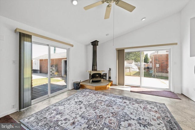 25 Monticello Blvd, New Castle