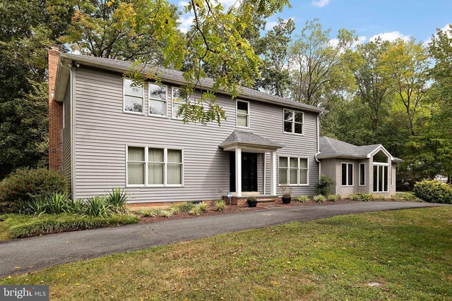 202 Saddler Ln, Wilmington