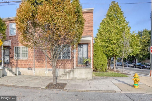 1235 N Claymont St, Wilmington