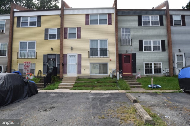 216 Whitherspoon Ln, Newark