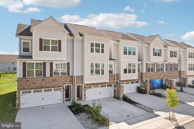 134 Torrey Dr, Newark