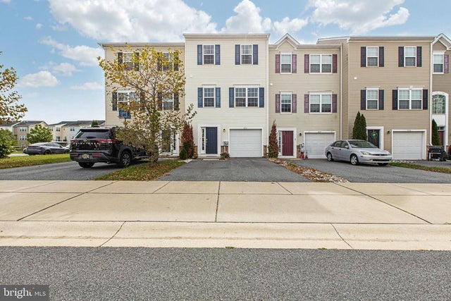 832 Lissicasey Loop, Middletown