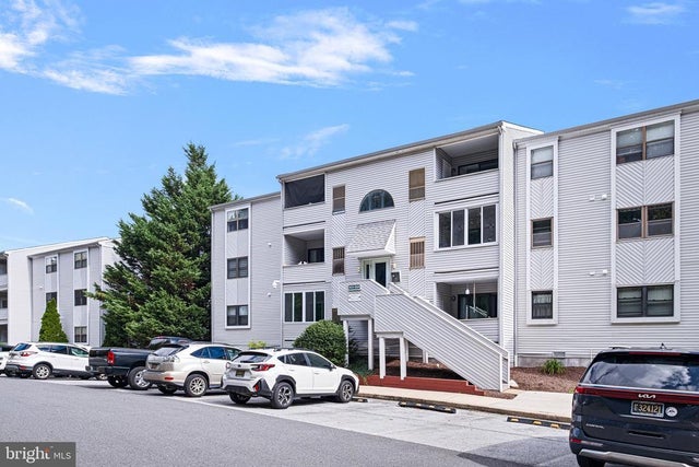 1001 Governor House Cir #103, Wilmington