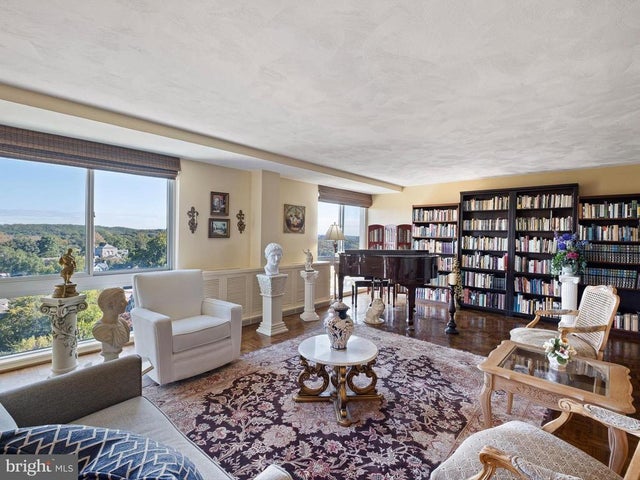 2401-unit Pennsylvania Ave #1214 & 1215, Wilmington