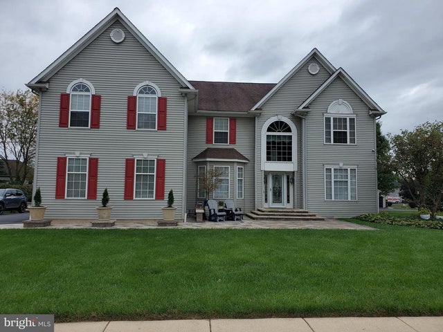 308 Shisler Ct, Newark