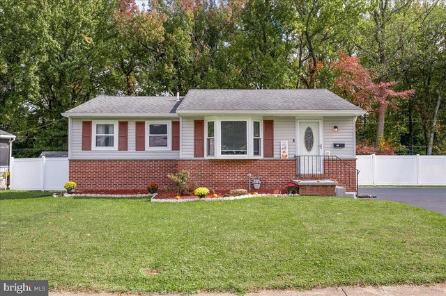 402 Tamara Cir, Newark