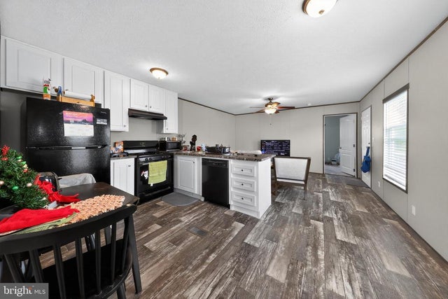 128 Ash St #107, Wilmington