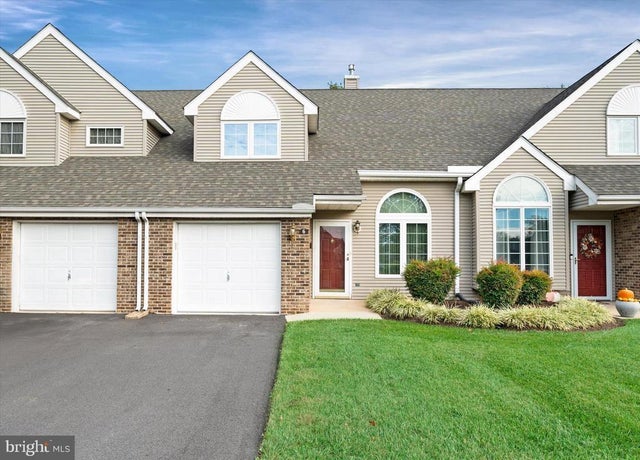 6 Grosvenor Ct #14, Wilmington