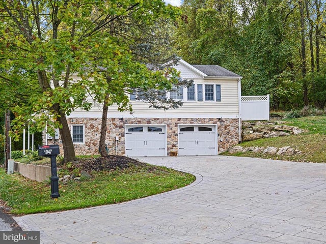 1047 Yorklyn Rd, Hockessin