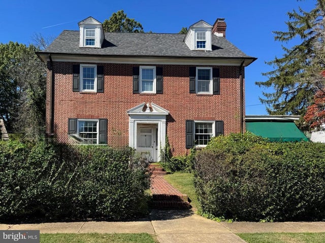 1105 Woodlawn Ave, Wilmington