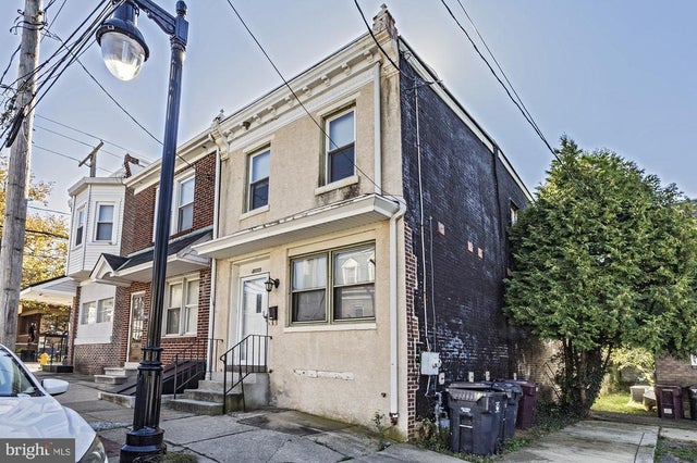 1904 W 8th St, Wilmington