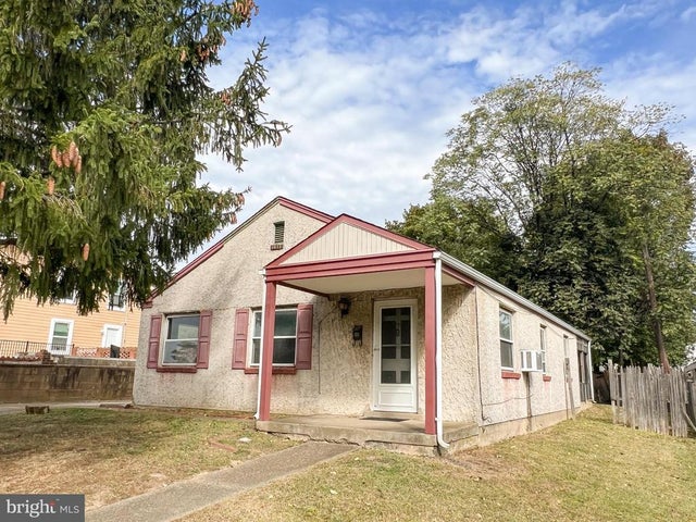 7 May Ave, New Castle