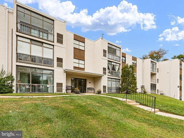 60 Welsh Tract Rd #208, Newark