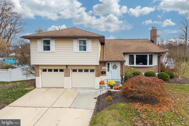 1902 Longcome Dr, Wilmington