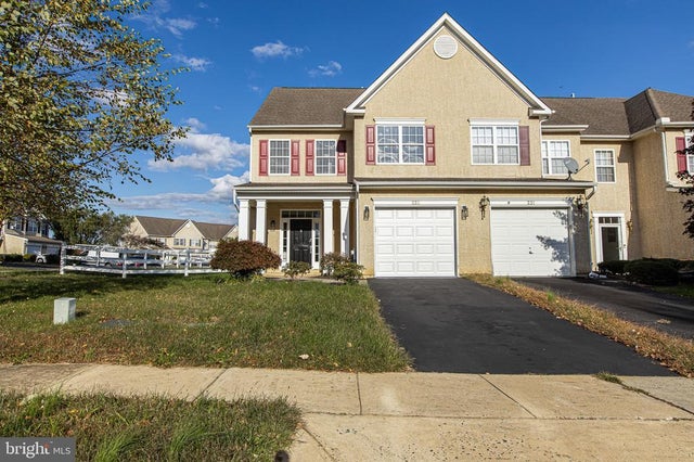 233 Wilmore Dr, Middletown