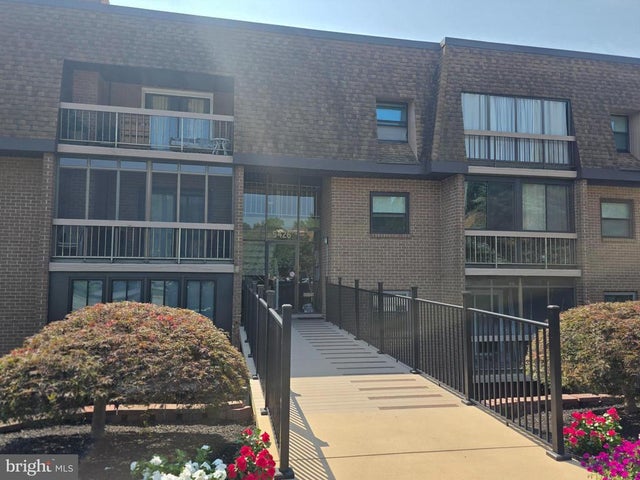 5426 Valley Green Dr #b4, Wilmington