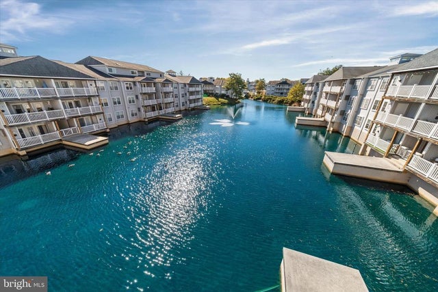 1106 Waters Edge Dr #217, Newark