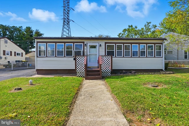 66 Arden Ave, New Castle