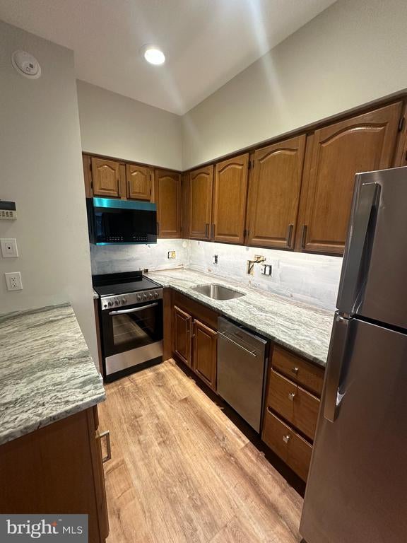 1306 W 13th St #1, Wilmington