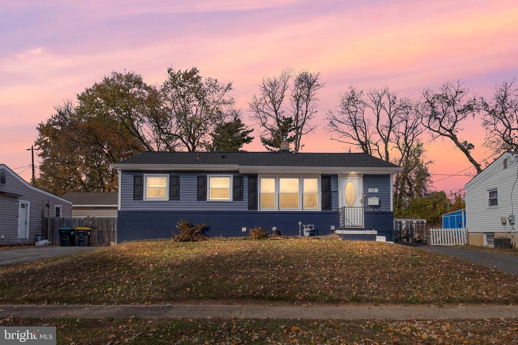 64 Holden Dr, NEW CASTLE