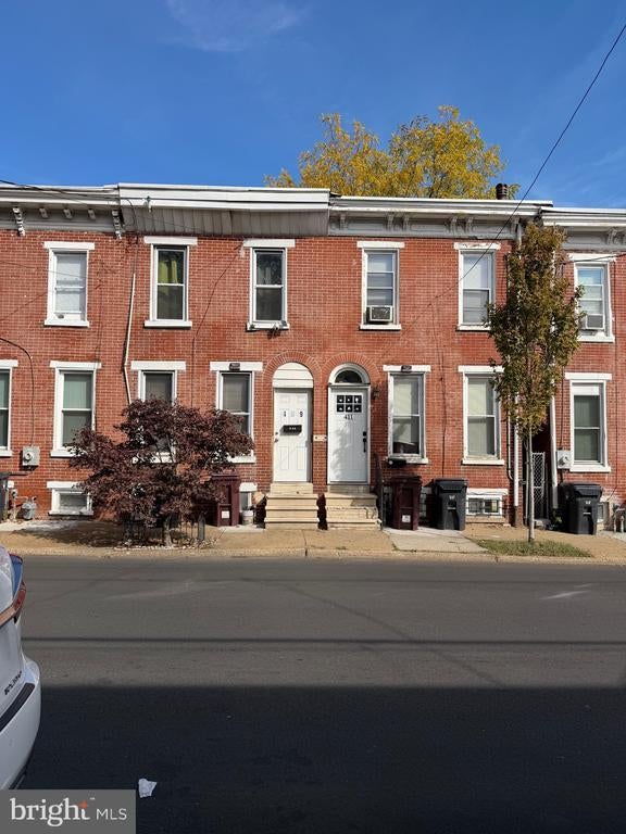 409 E 10th St, Wilmington